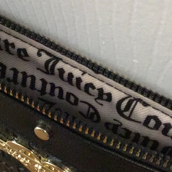 Juicy Couture Wristlet - Picture 5 of 9